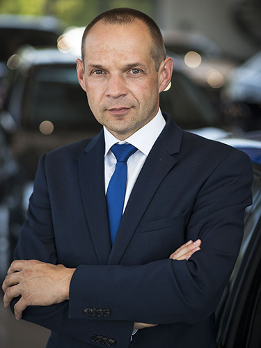 Mariusz  Tomecki